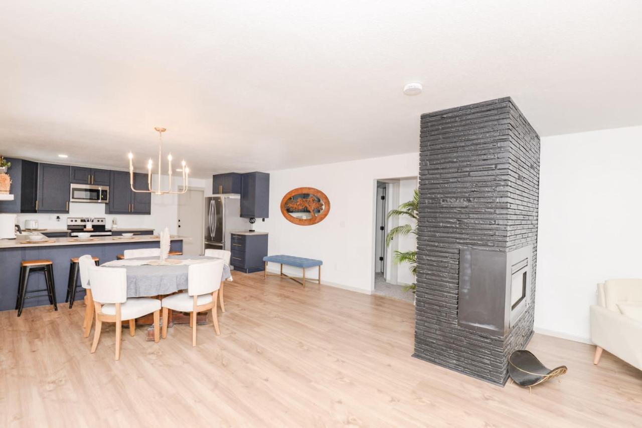 New Remodeled Townhome In Central Фарго Экстерьер фото
